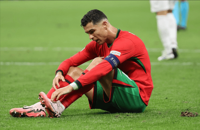 C罗连续二十场比赛得分超过精彩发挥，美国队挑战极限！