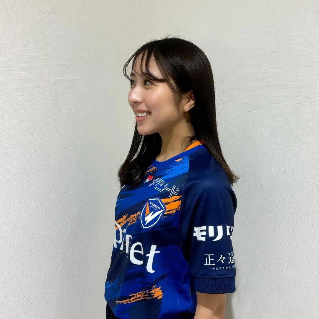 科维托娃在TES比赛中比赛局势复杂，出色防守引发热议！